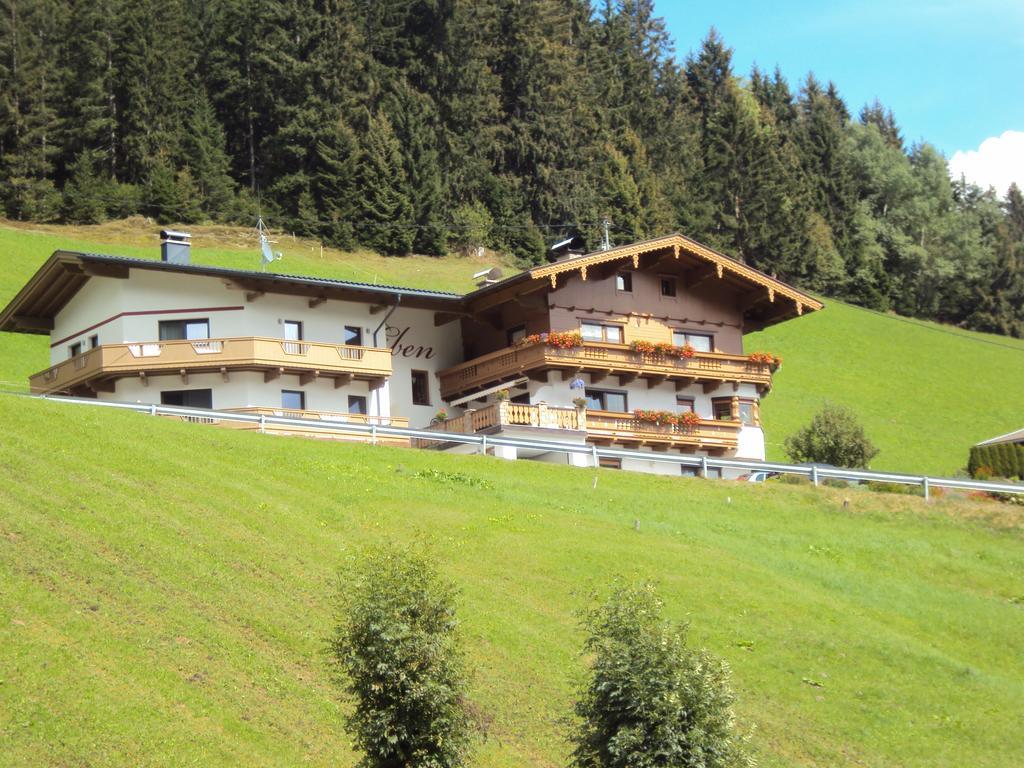 Haus Eben Apartamento Hippach Exterior foto