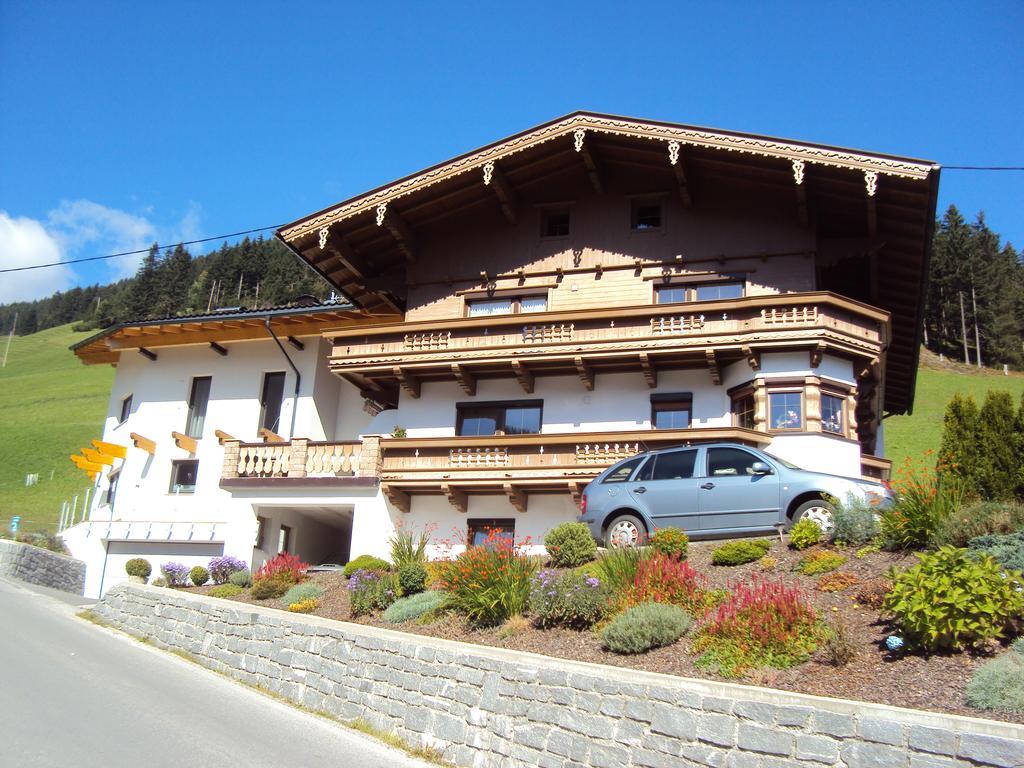 Haus Eben Apartamento Hippach Exterior foto