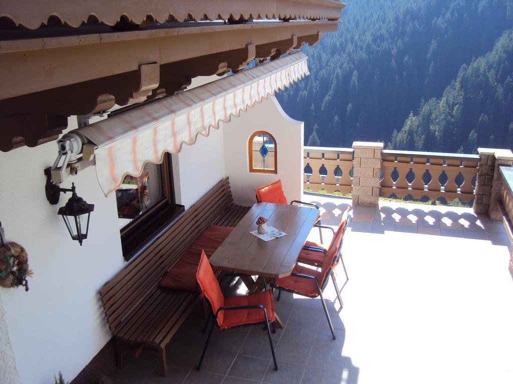 Haus Eben Apartamento Hippach Exterior foto