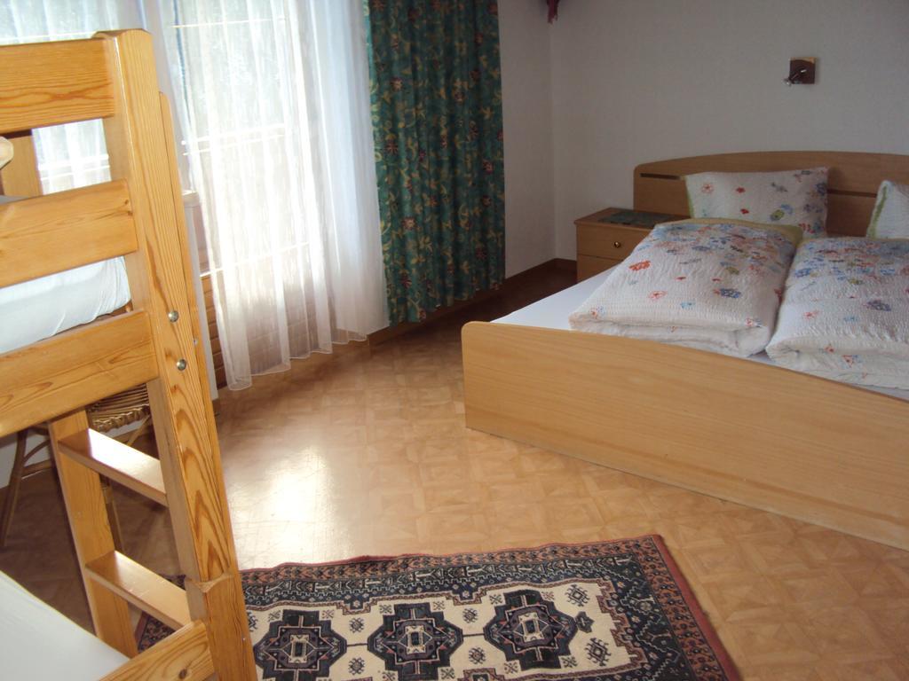 Haus Eben Apartamento Hippach Habitación foto